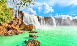 Large image dray nur waterfall